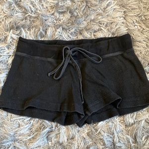 Hard Tail black thermal shorts